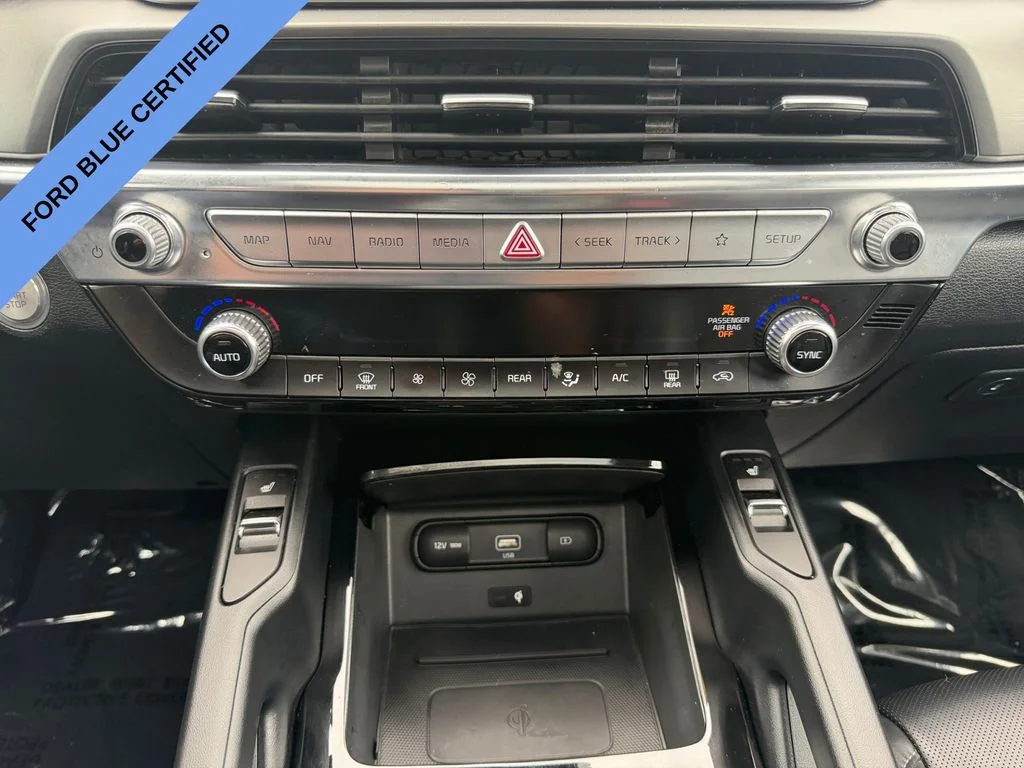 Certified Used 2022 Ebony Black Kia S image 21