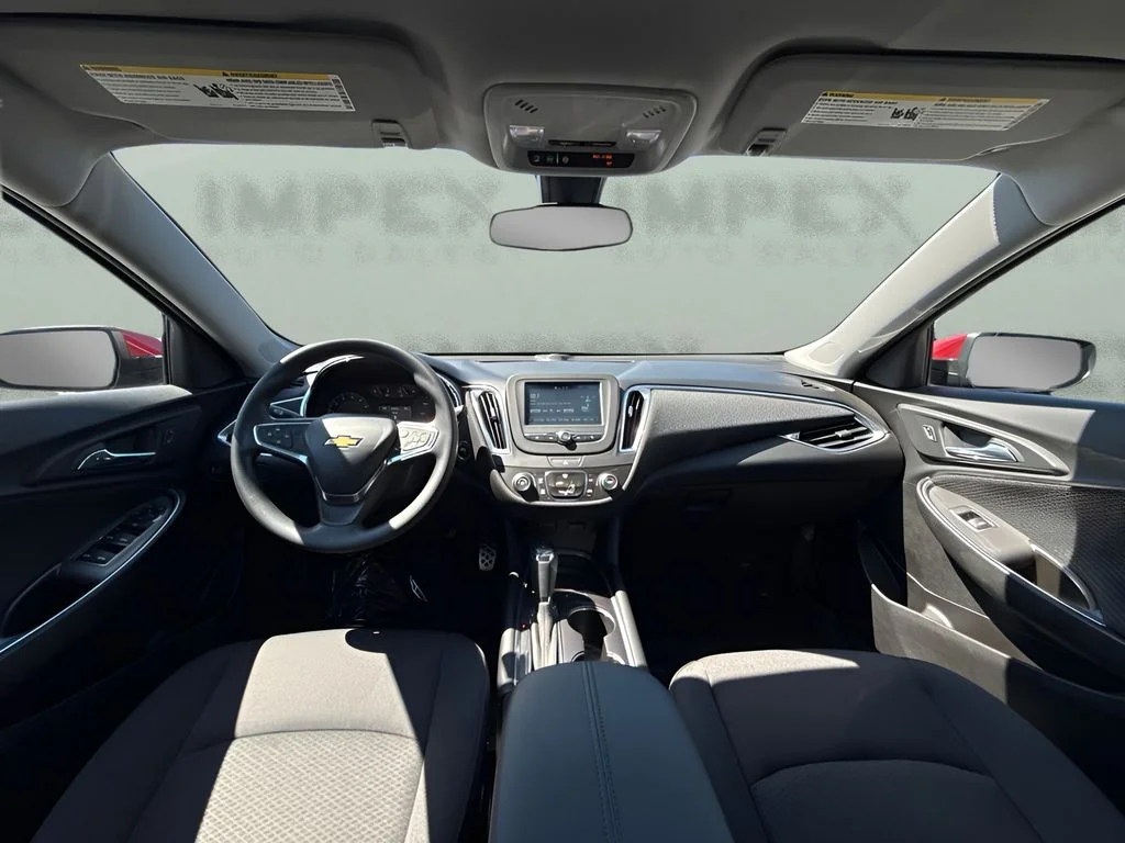 Used 2017 Red Chevrolet LT image 8