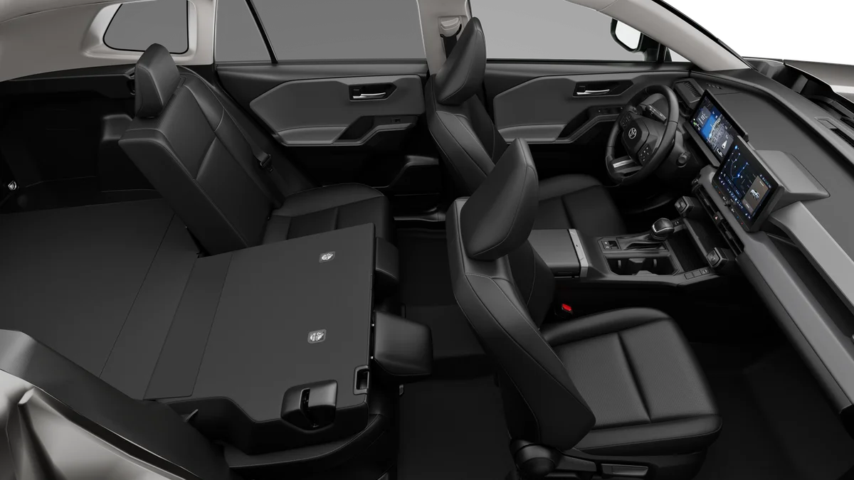 New 2026 Ice Cap Toyota XLE Premium image 22