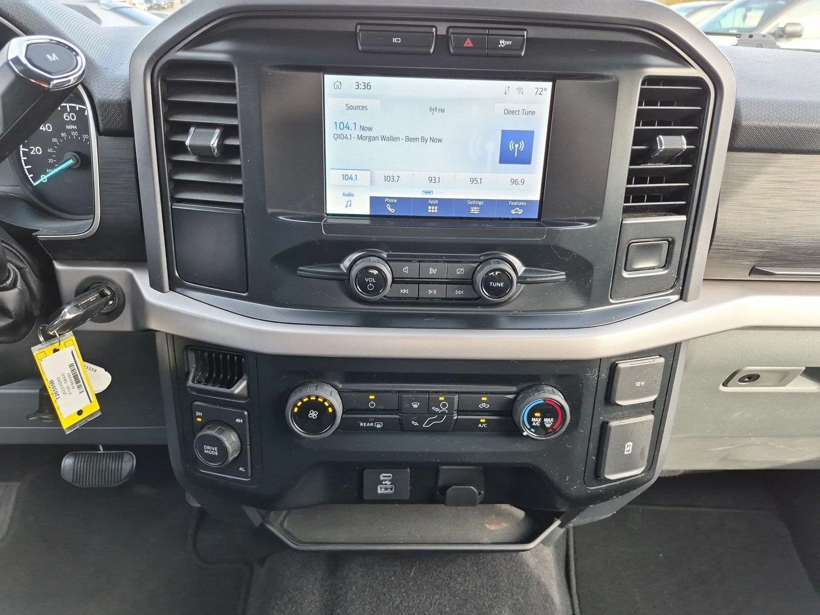 Used 2023 Carbonized Gray Metallic Ford XLT image 26