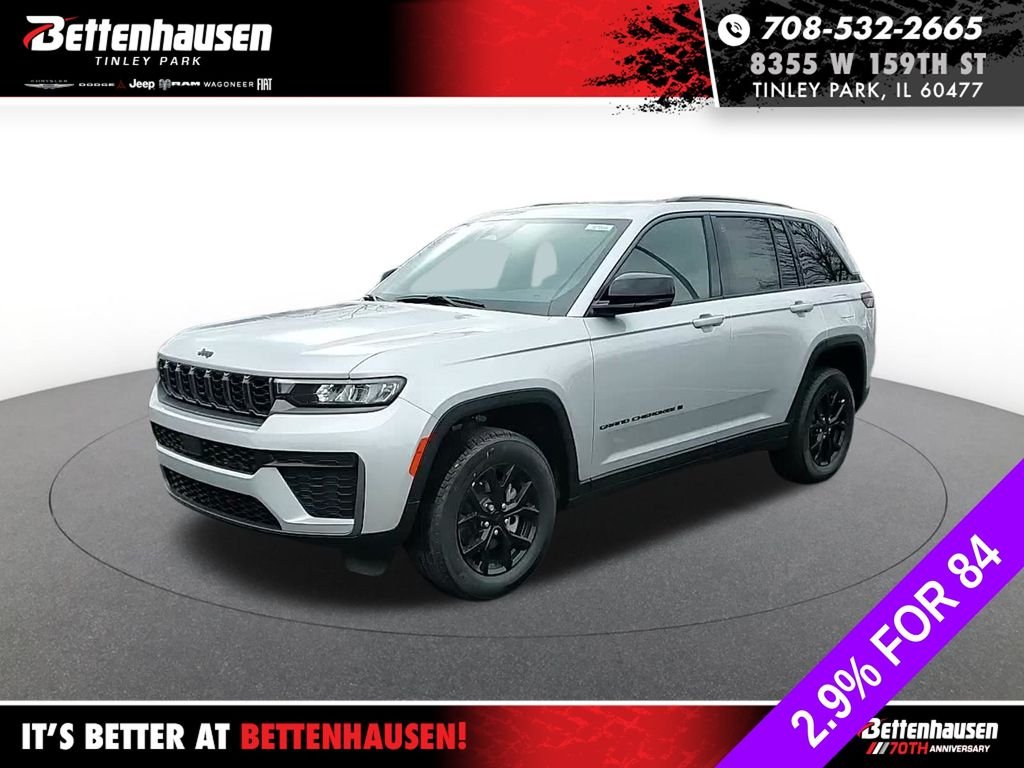 New 2026 Silver Zynith Exterior Paint Jeep Altitude image 1