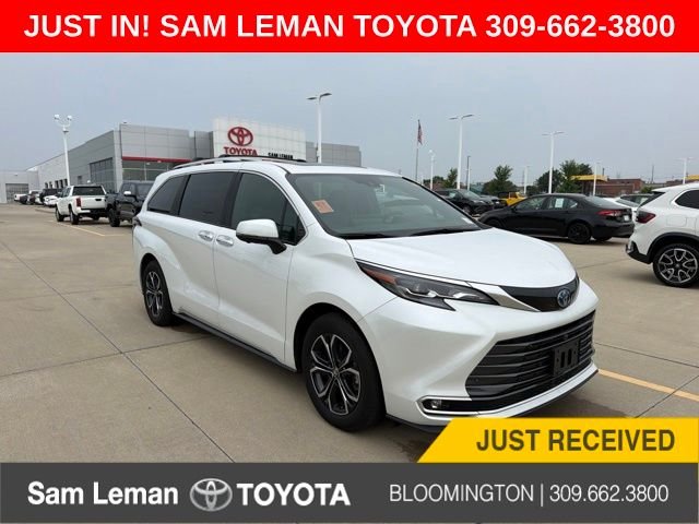 2025 Toyota Sienna Platinum