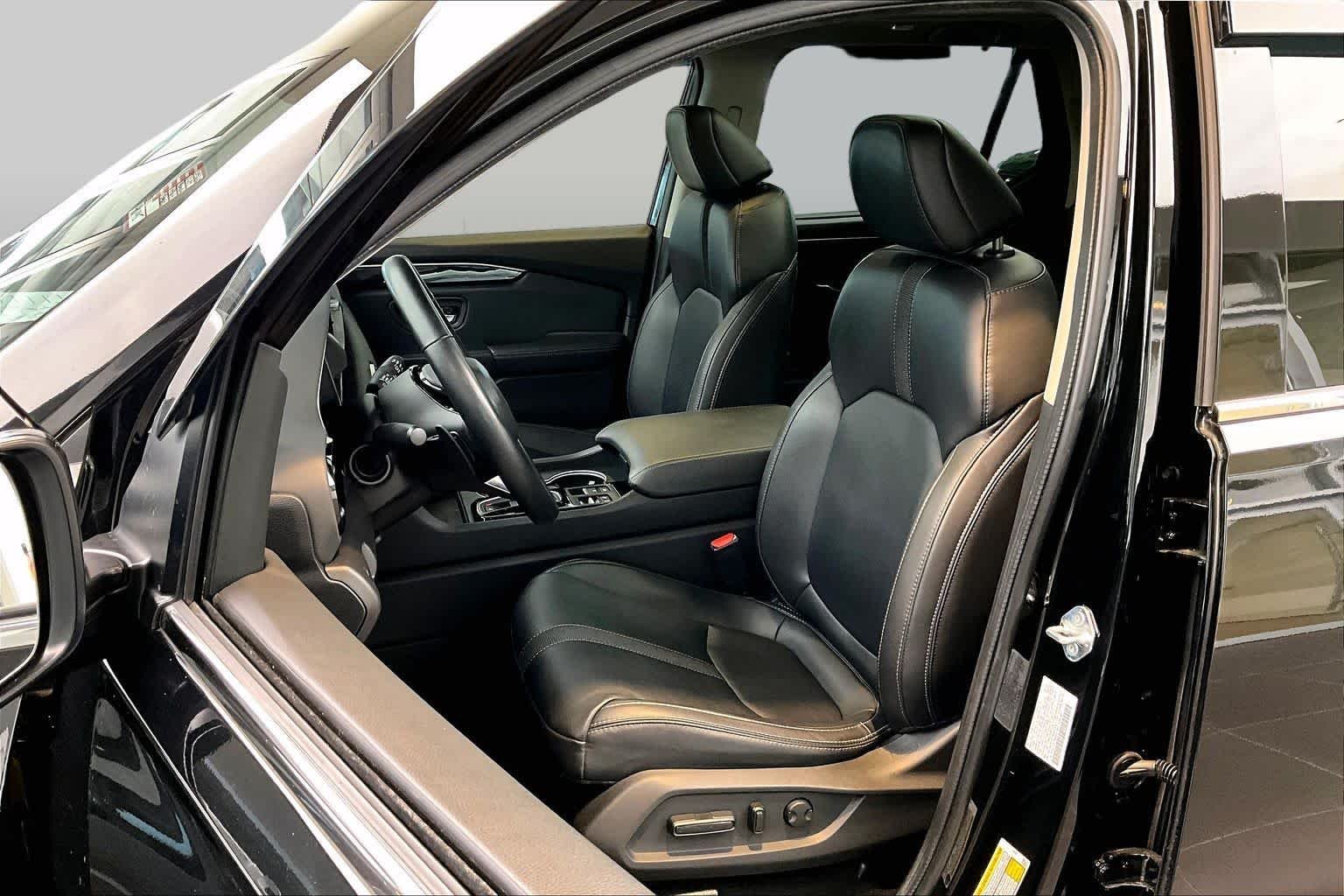 2024 Honda Pilot Touring - Photo 16