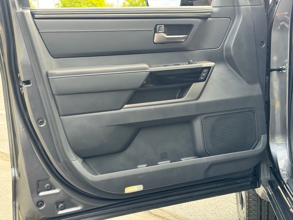 2026 Toyota Tundra Limited - Photo 20