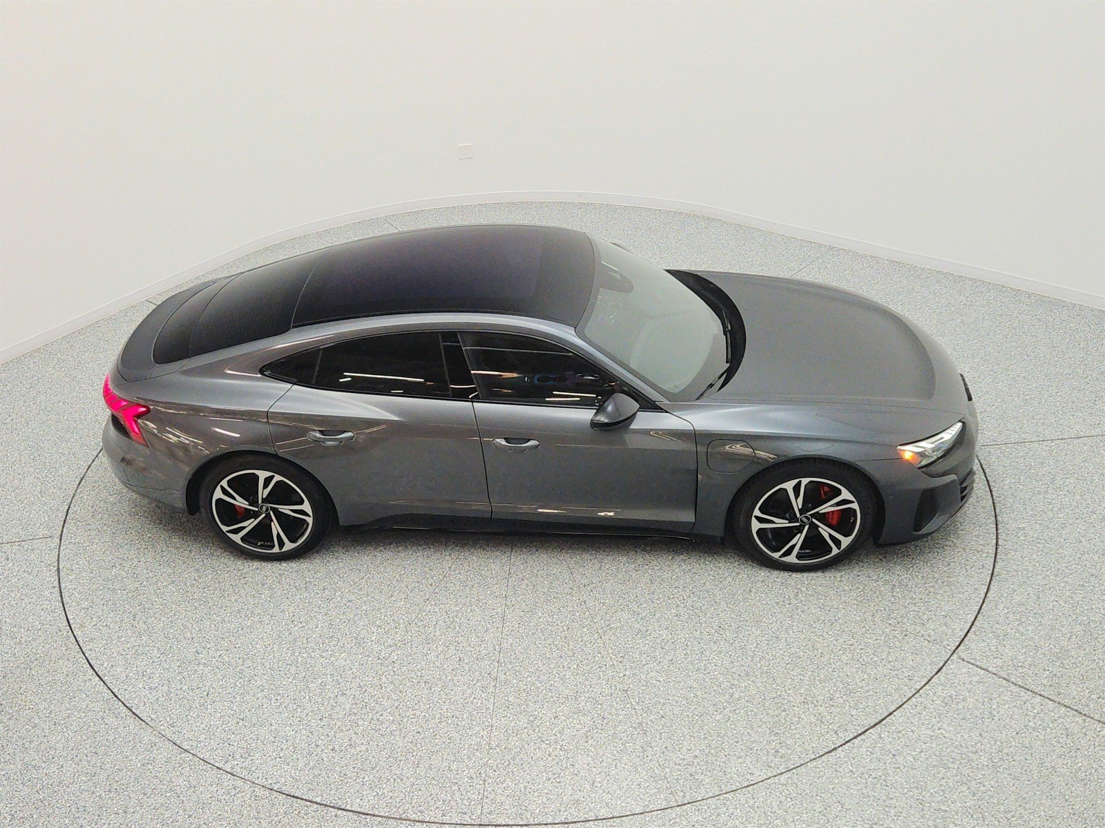 Used 2022 Daytona Gray Pearl Effect Audi Prestige quattro image 24