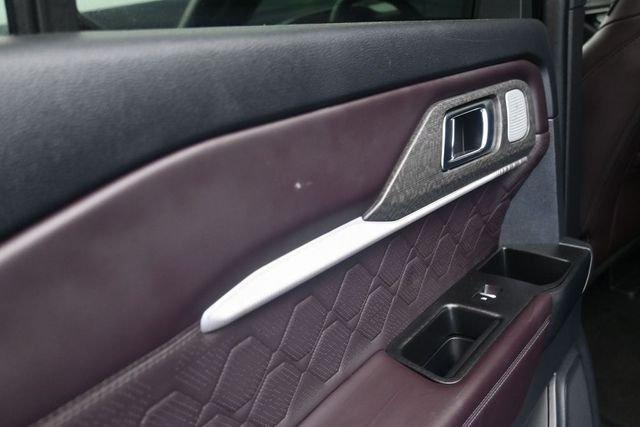 2025 Ford Explorer Platinum - Photo 17