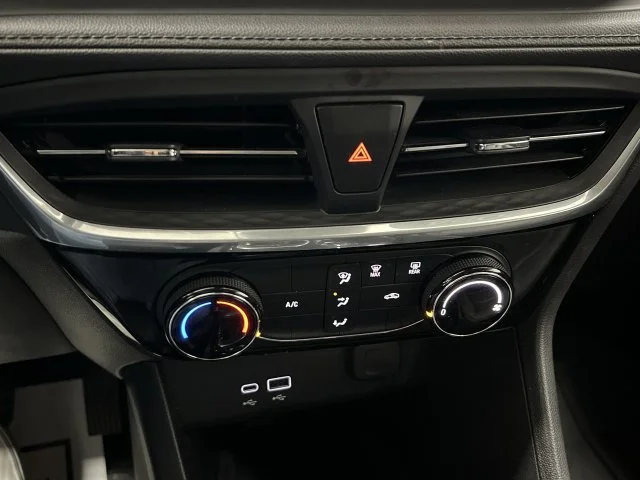 2024 Buick Encore GX Sport Touring - Photo 18