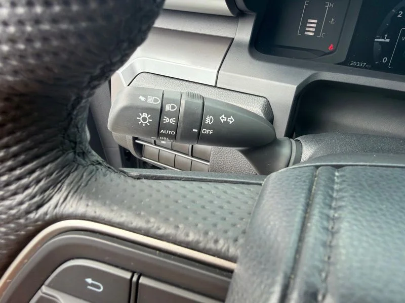 Used 2024  Toyota SR5 image 22