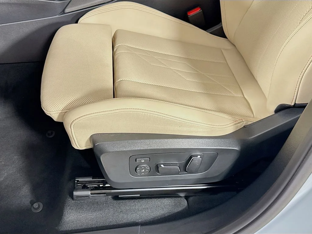 Used 2026 Gray BMW 30 xDrive image 23