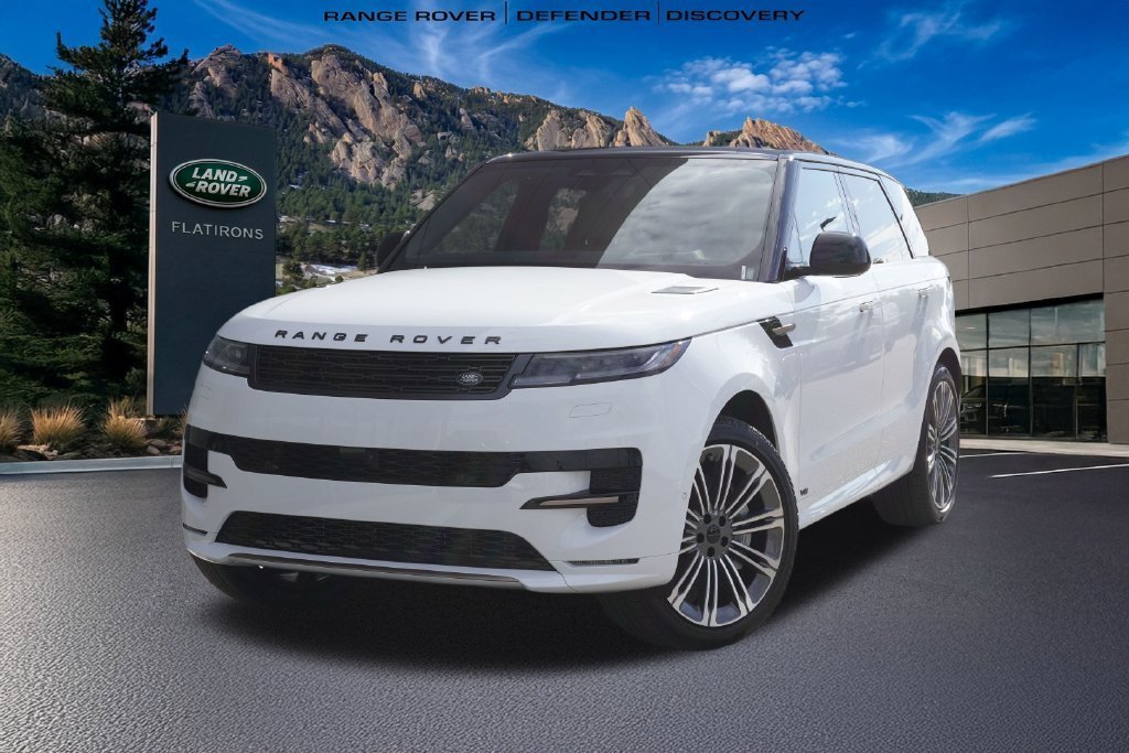 New 2026 Fuji White LAND ROVER Dynamic SE image 1