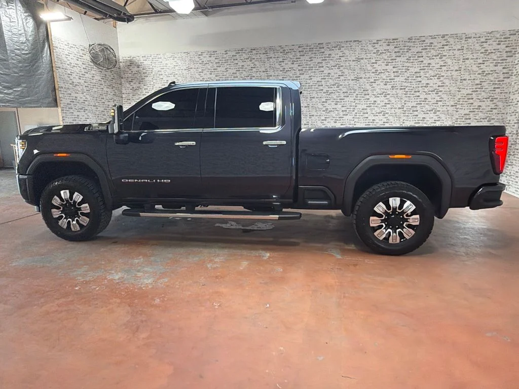 Used 2025 Titanium Rush Metallic GMC Denali image 4