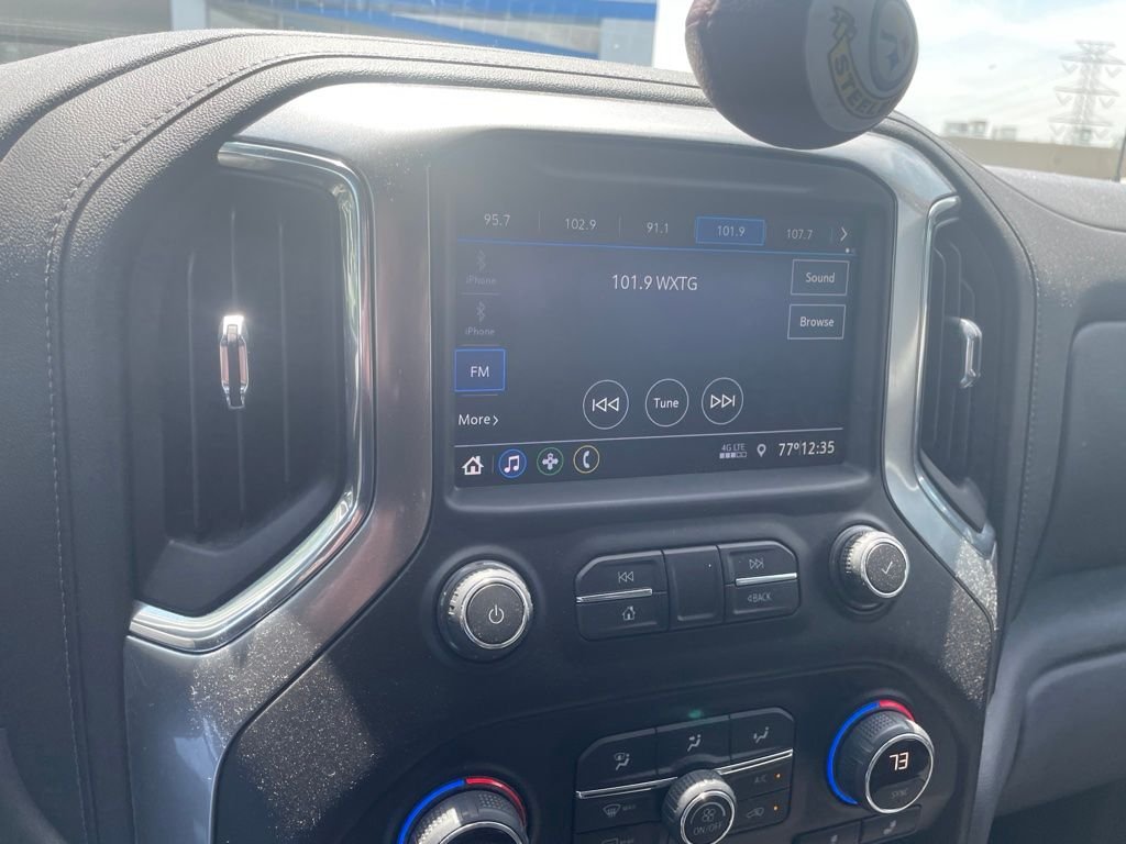 Used 2020 Gray Chevrolet LT image 15