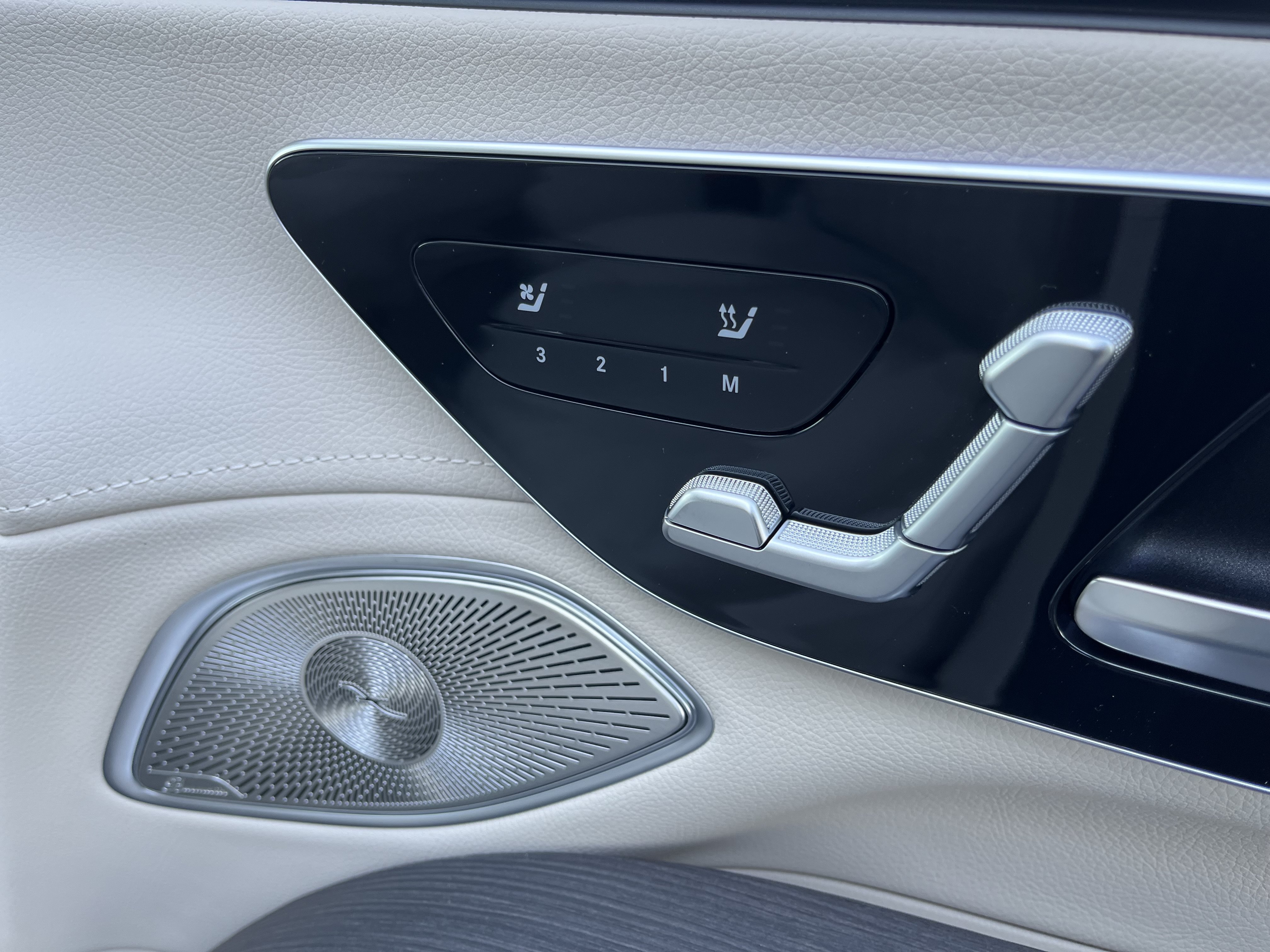 New 2026 Twilight Blue Metallic Mercedes-Benz EQS 400 image 22