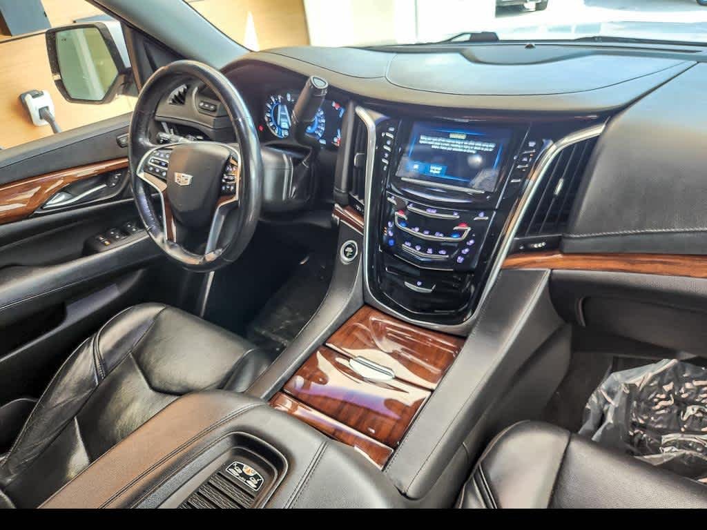 2018 Cadillac Escalade Premium Luxury - Photo 26