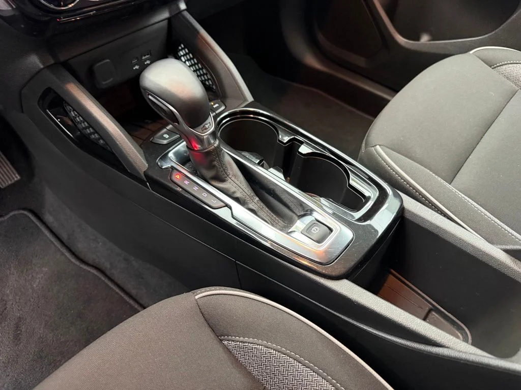 Used 2024 Gray Chevrolet LT image 26
