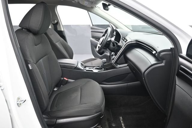 Used 2023 White Hyundai SEL image 14