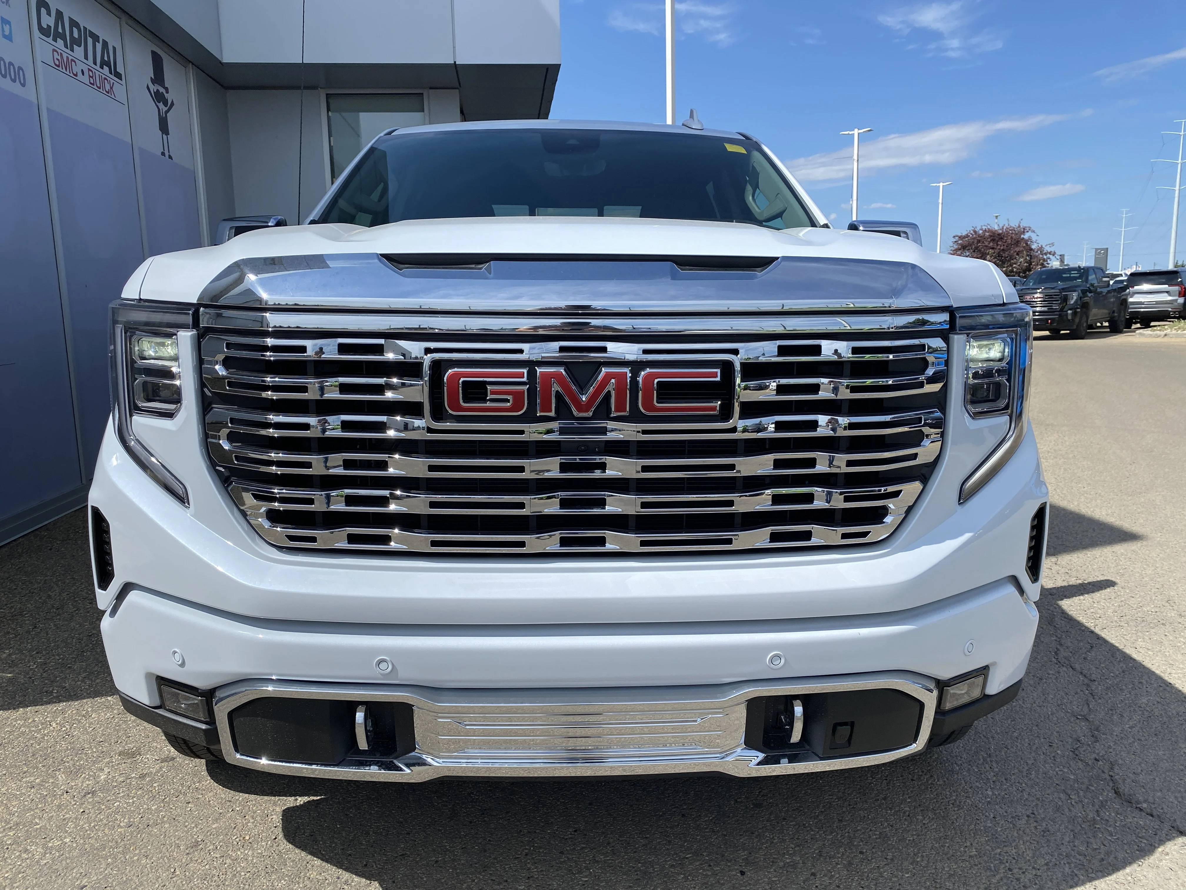 New 2026 GLACIER WHITE TRICOAT GMC Denali image 9