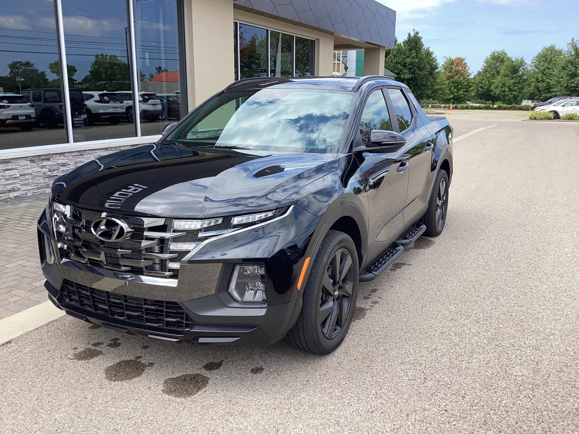 Certified Used 2024 Phantom Black Pearl Hyundai Night image 8