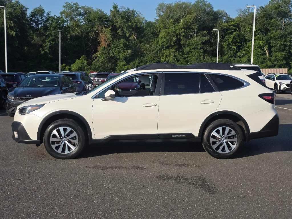 Used 2022 White Subaru Premium image 12