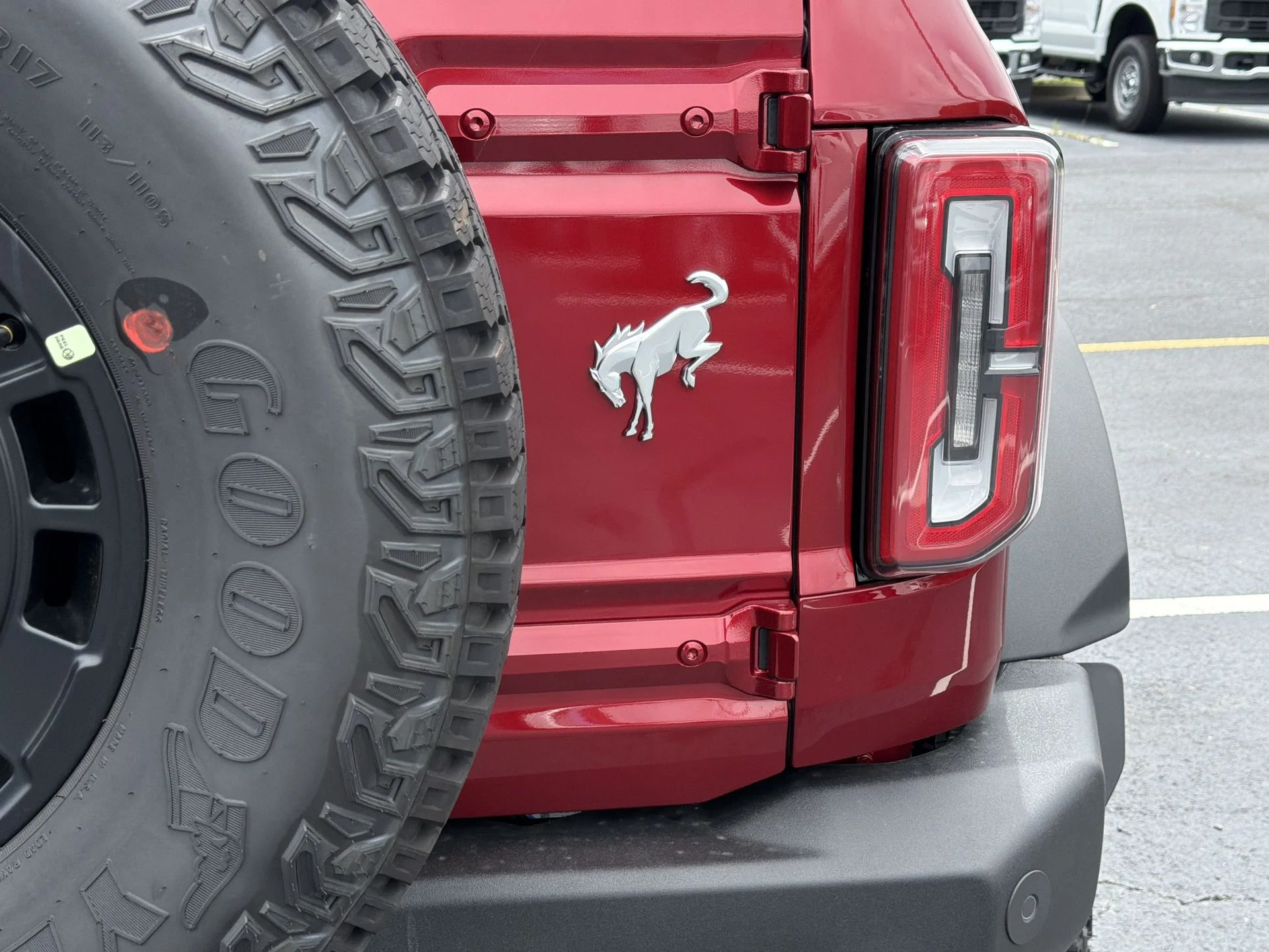 New 2026 Ruby Red Metallic Tinted Clearcoat Ford Outer Banks® image 28