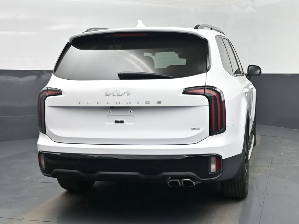Certified Used 2024 White Kia SX-Prestige X-Line image 28