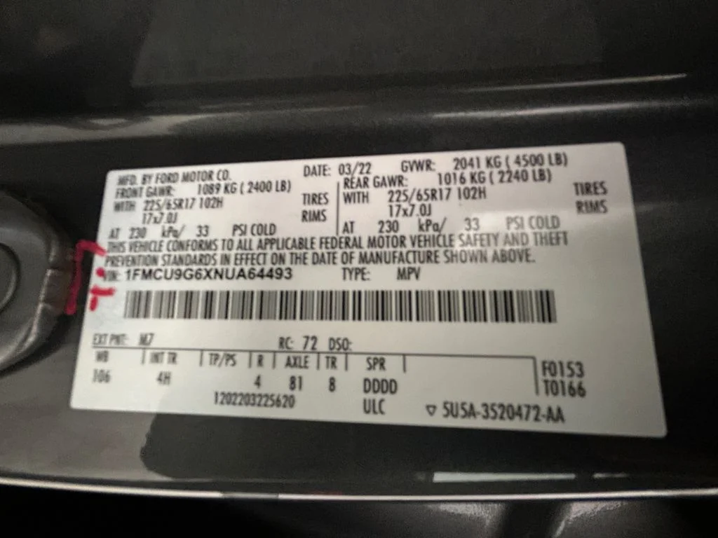 Used 2022 Gray Ford SE image 20