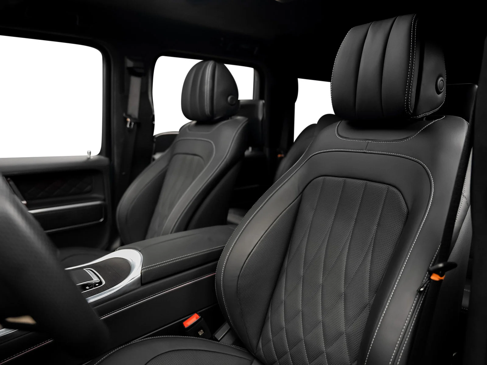 Used 2025  Mercedes-Benz G 580 image 32