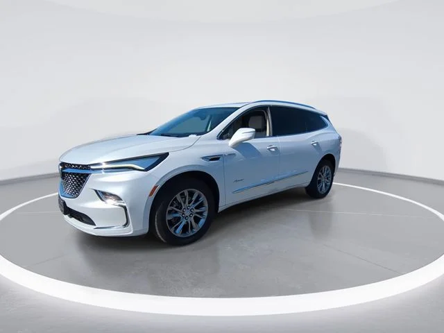 Used 2023 White Buick Avenir image 4
