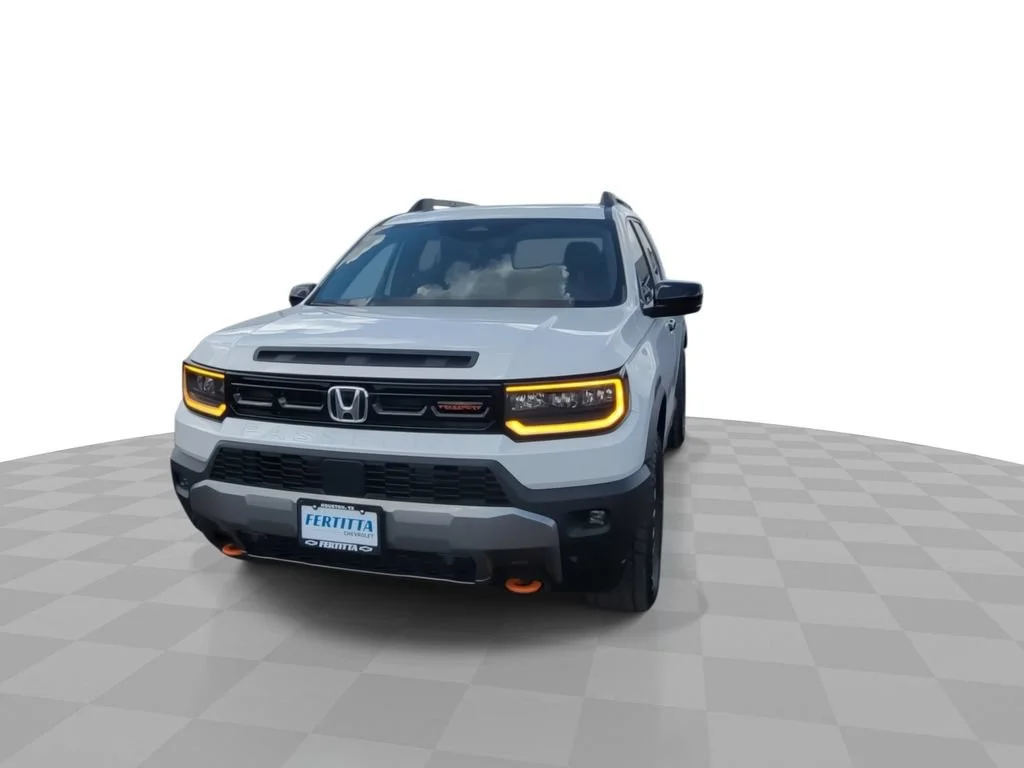 Used 2026 White Honda AWD TrailSport image 3
