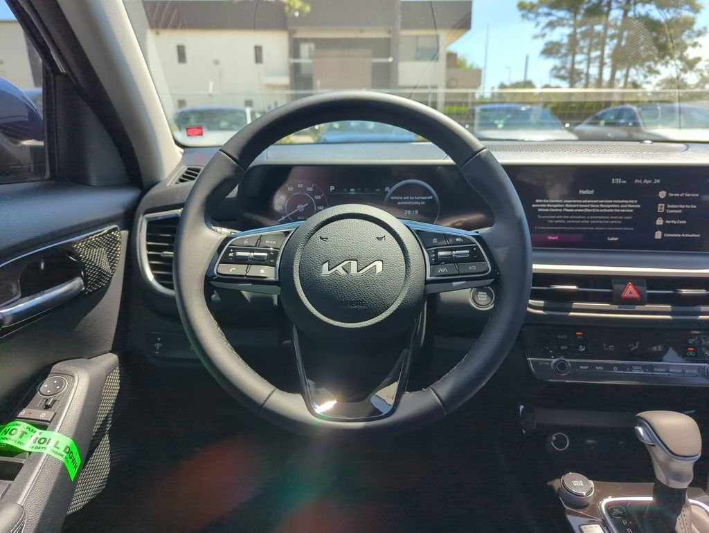 New 2026 Dark Ocean Blue Kia EX image 17