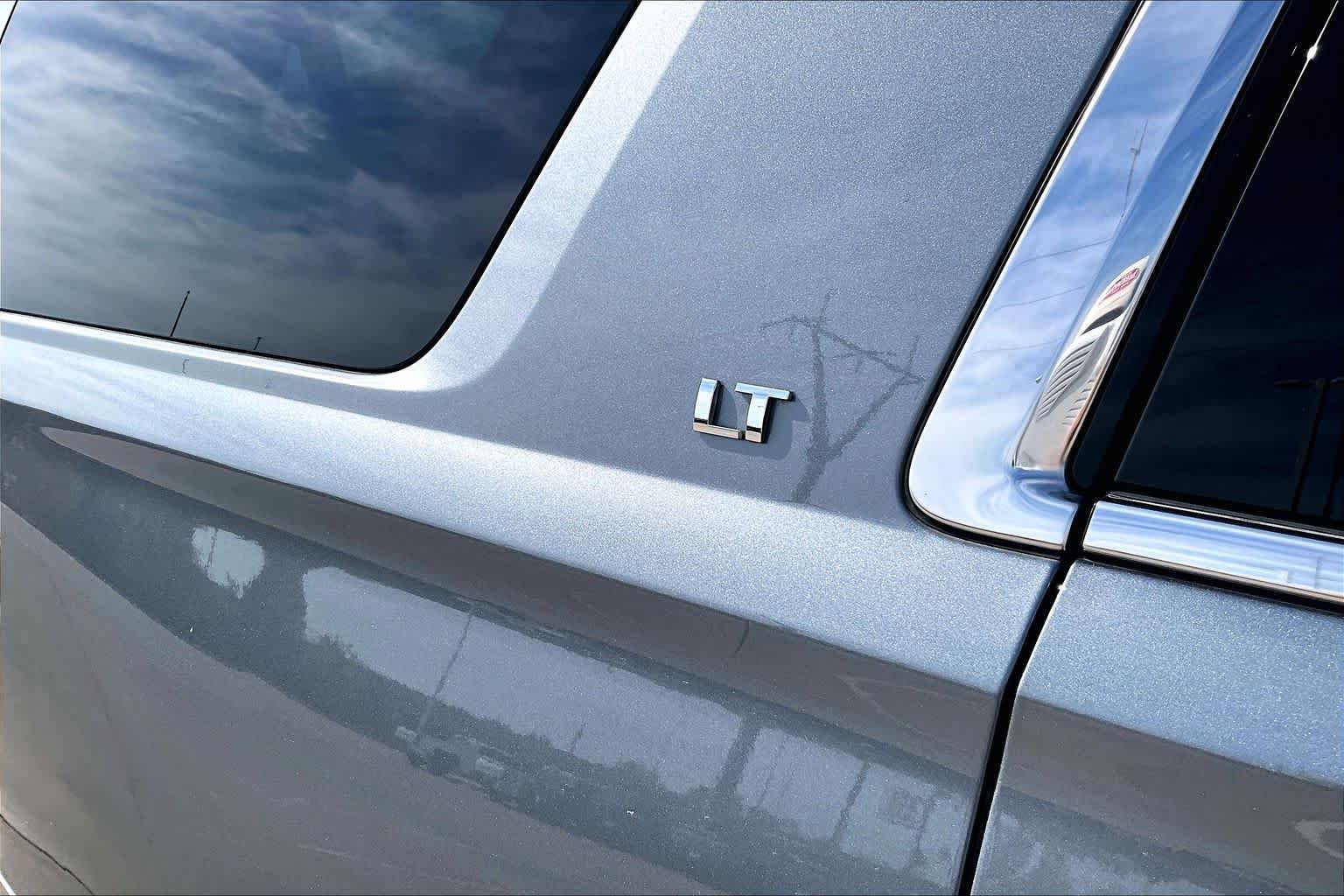 Used 2019 Satin Steel Metallic Chevrolet LT image 30