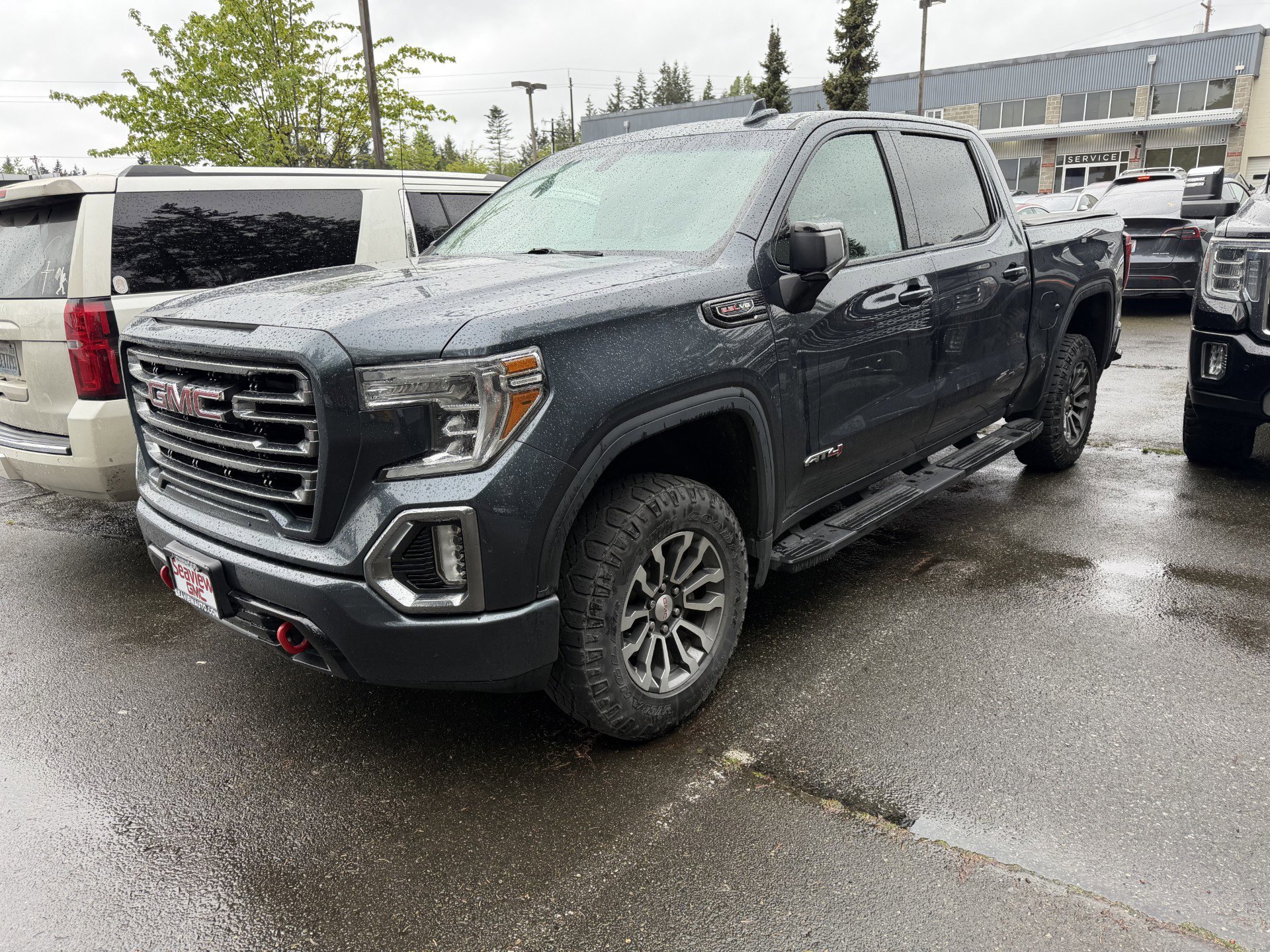2021 GMC Sierra AT4 4WD Crew Cab Short Box's photo