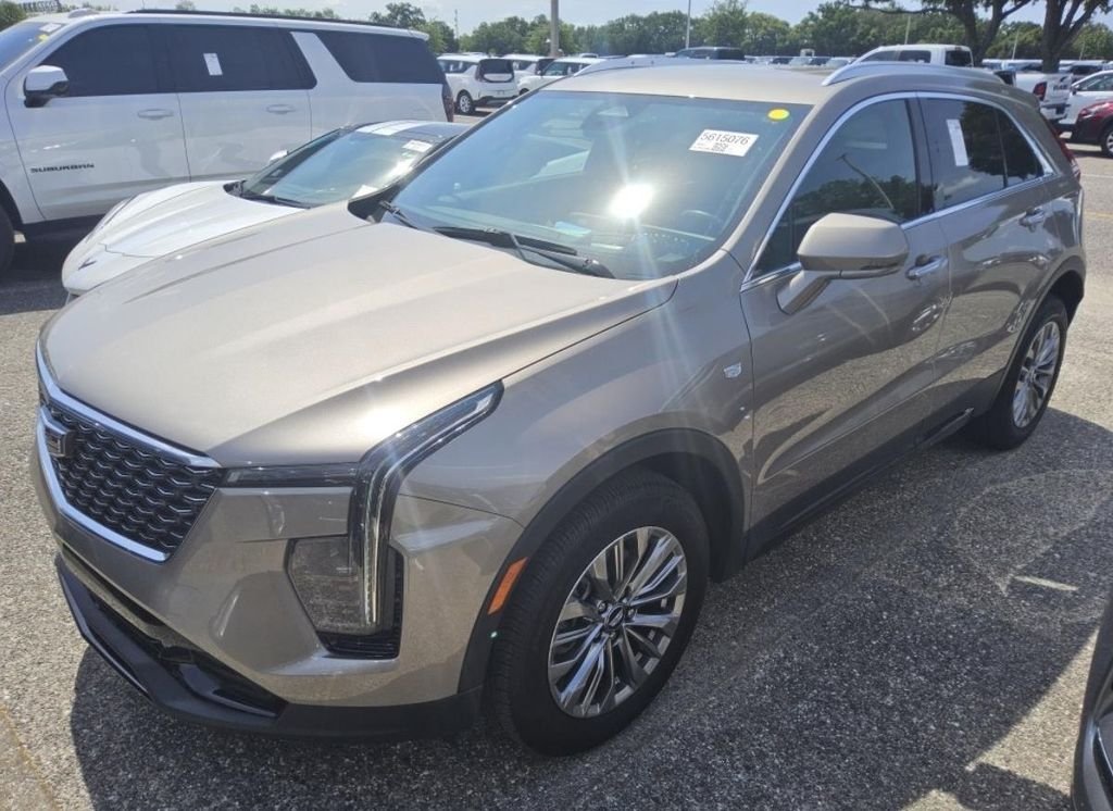 2024 Cadillac XT4 Premium Luxury's photo