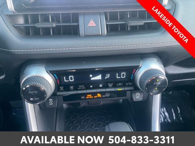 Certified Used 2025 MAGNETIC GRAY MET. Toyota  image 32