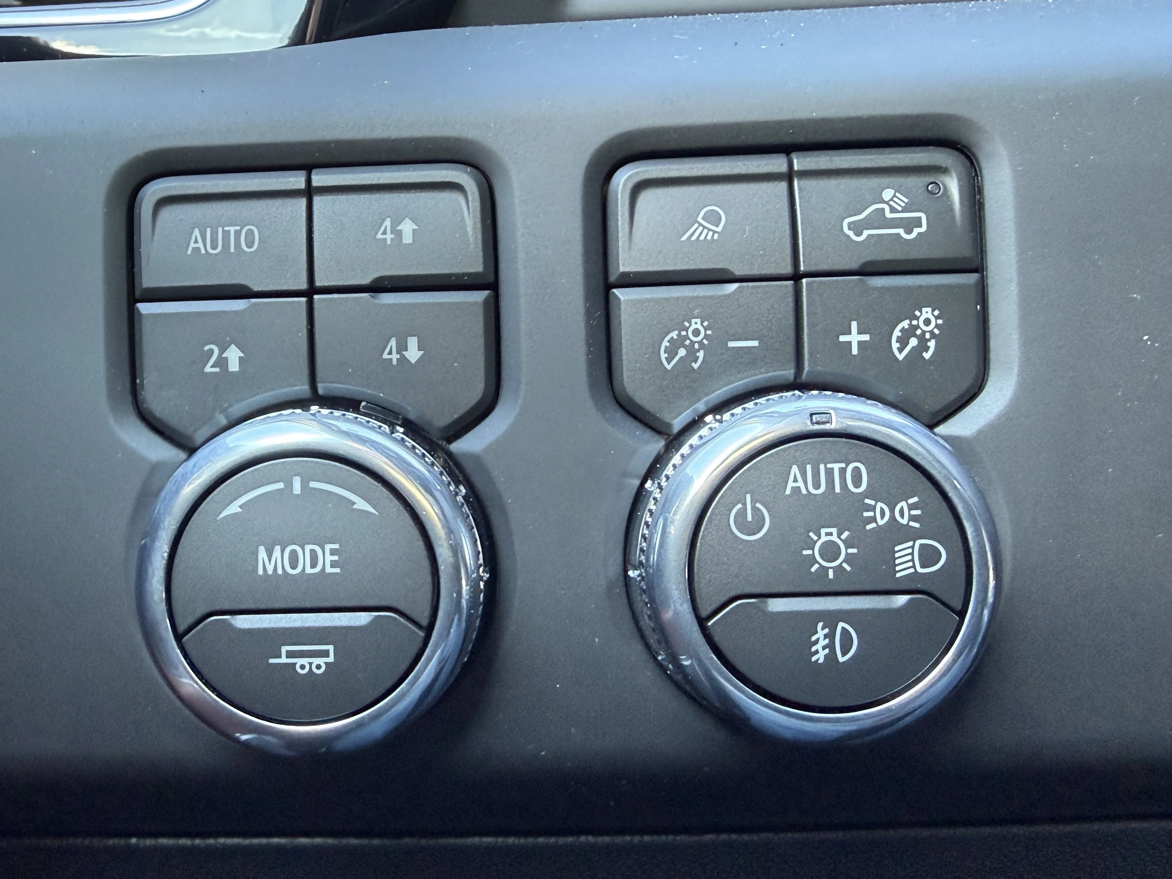 2026 GMC Sierra 3500HD Denali Ultimate - Photo 42