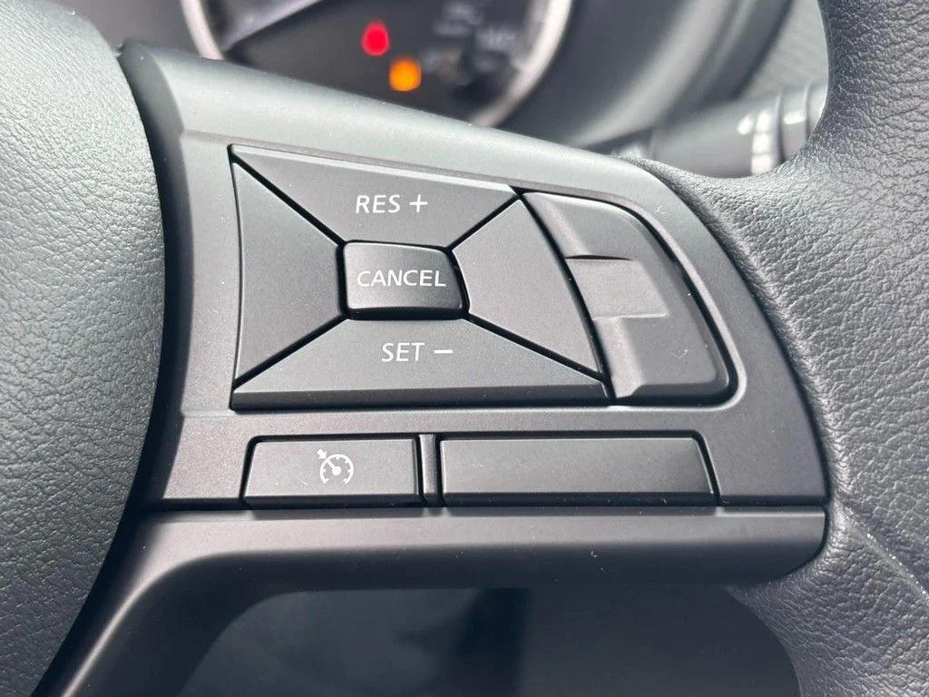 2025 Nissan KICKS PLAY Base - Photo 12
