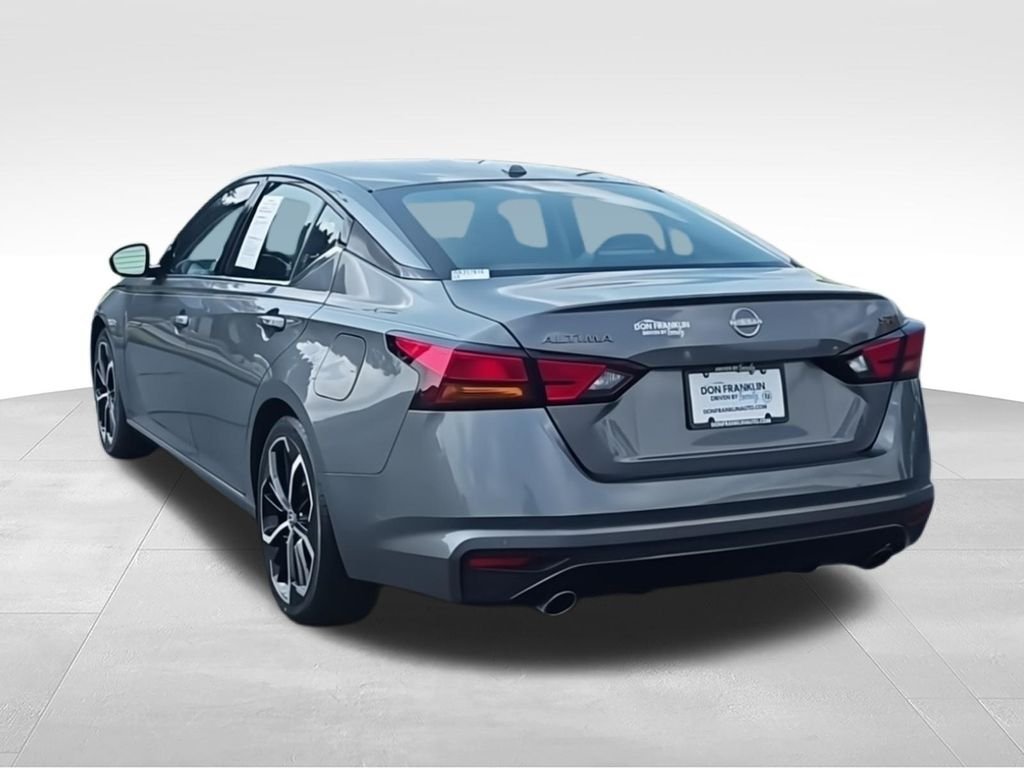 Used 2024 Gray Nissan 2.5 SR image 8