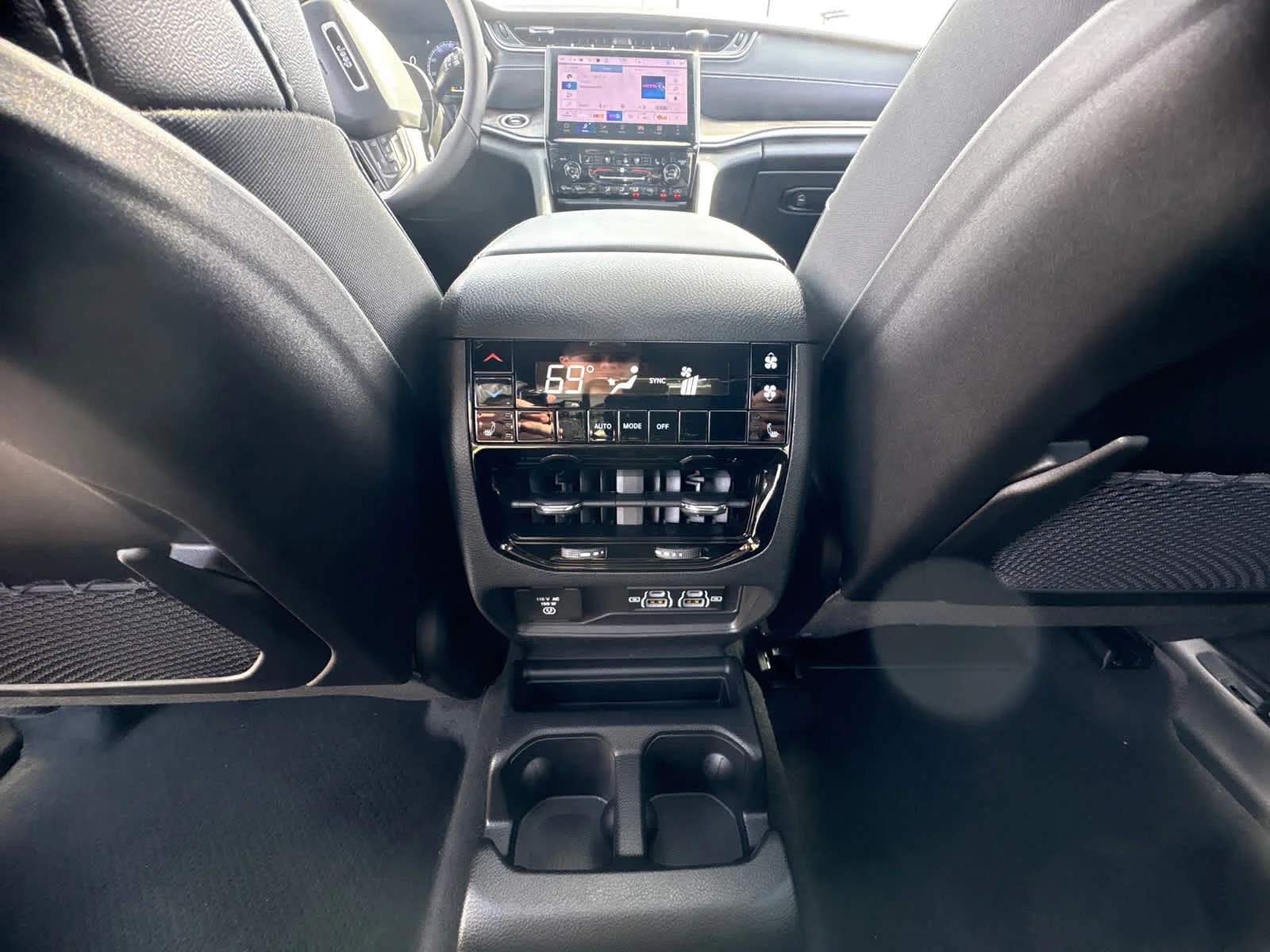 2025 Jeep Grand Cherokee L Limited - Photo 13