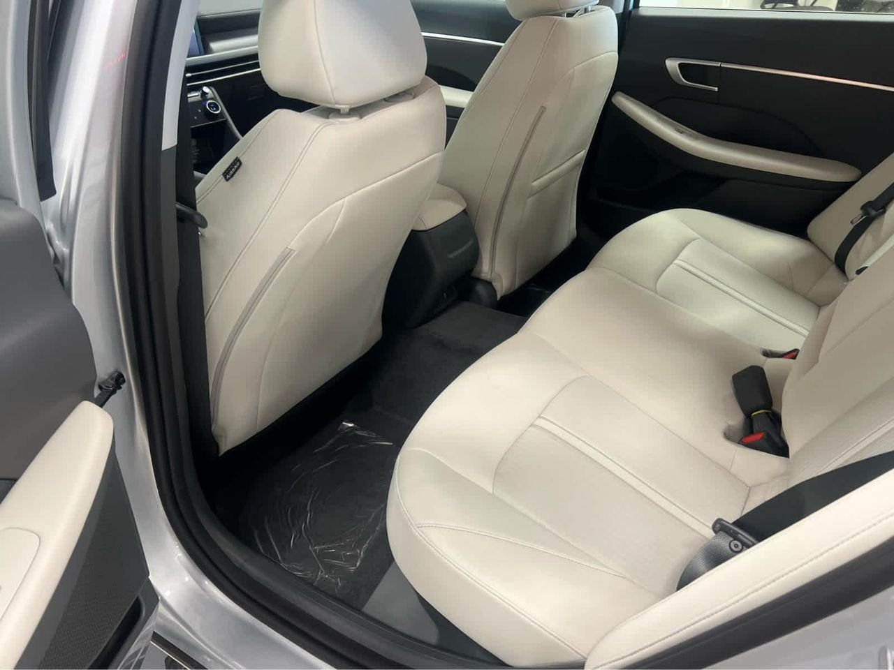 New 2026 Aero Silver Hyundai SEL Sport image 24