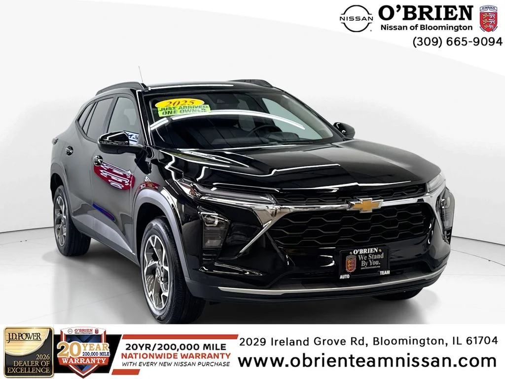 2025 Chevrolet Trax LT's photo
