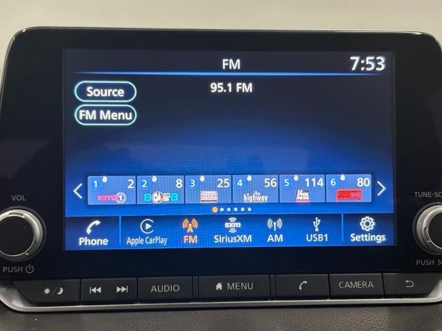 Used 2024 Gray Nissan SV image 28