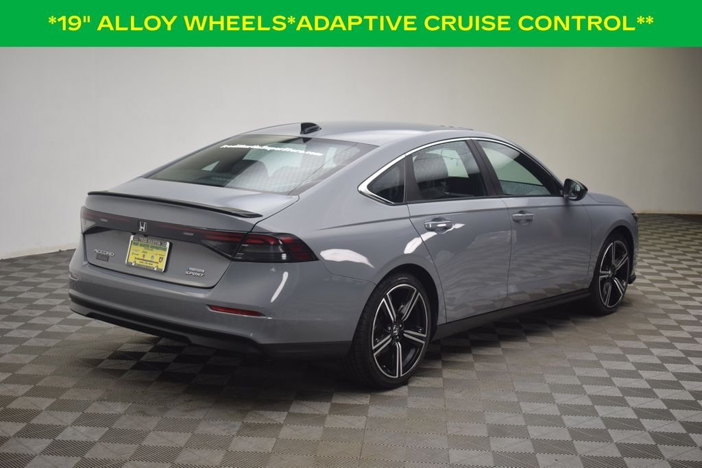 Used 2023 Urban Gray Pearl Honda Sport image 7