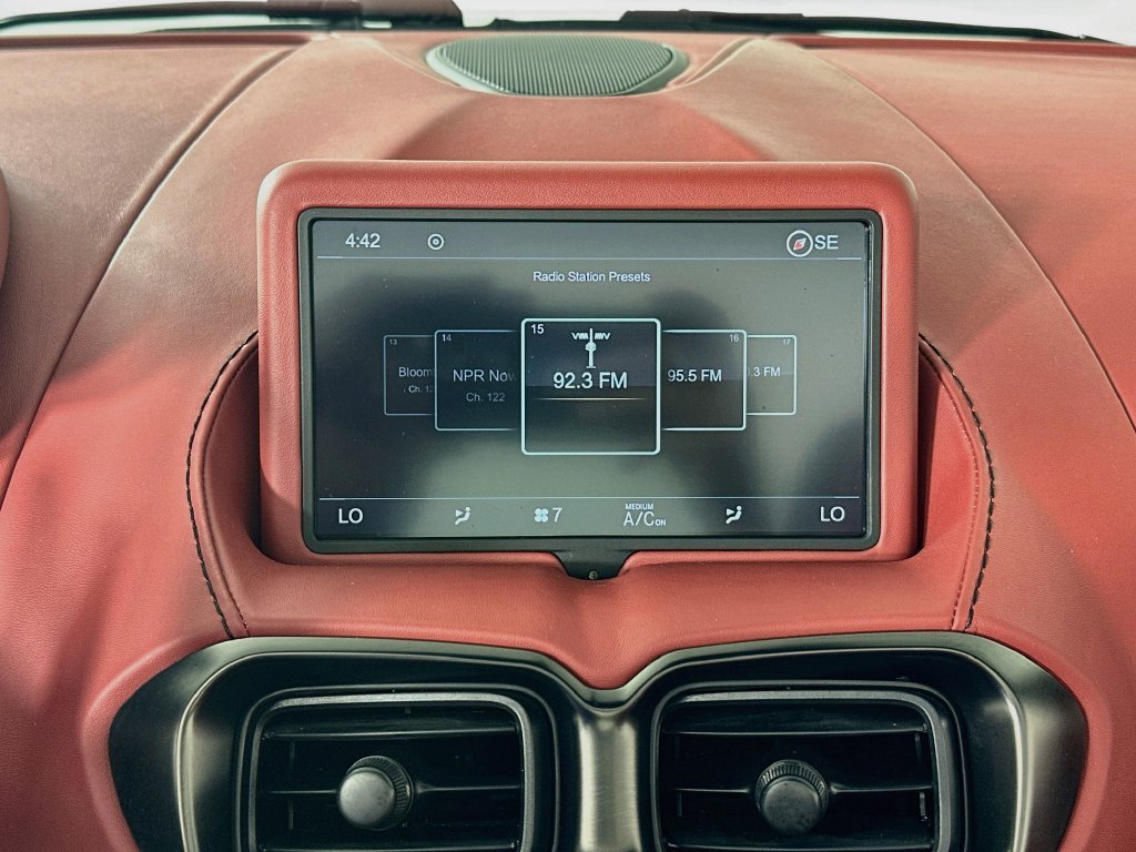 Used 2022 Black Aston Martin Base image 15