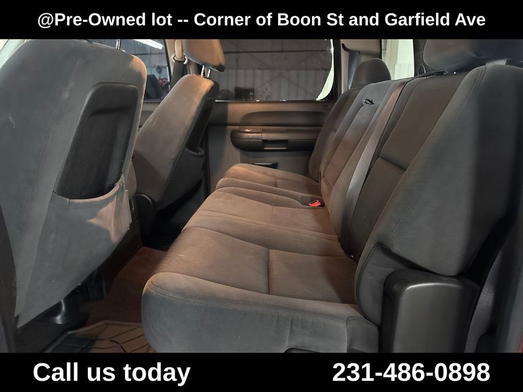 Used 2009  GMC Work Truck image 26
