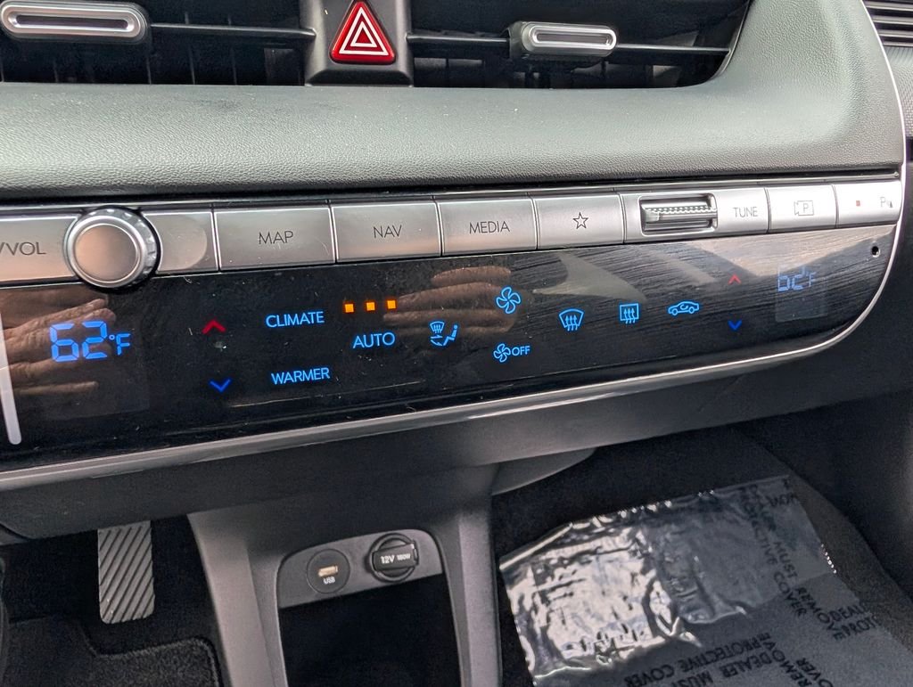 2024 Hyundai IONIQ 5 SE - Photo 23