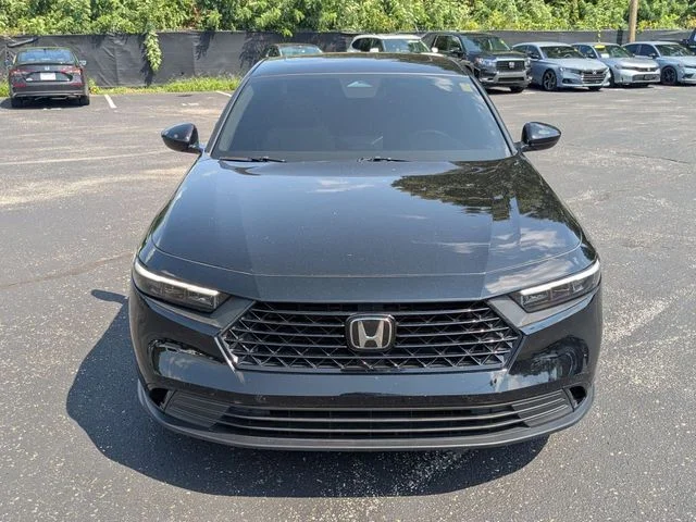 Used 2023 Crystal Black Pearl Honda EX image 3