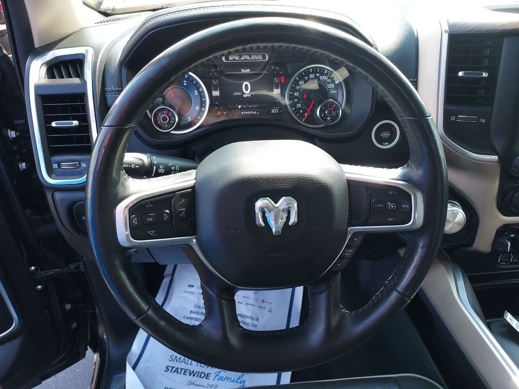 Used 2020 Black Ram Laramie image 17