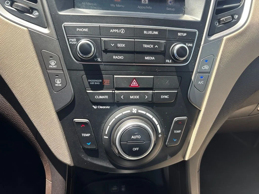 Used 2018 Black Hyundai 2.4 Base image 26