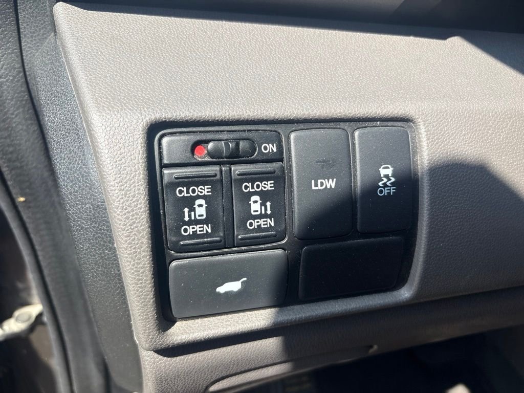 Used 2016 Gray Honda EX-L image 14