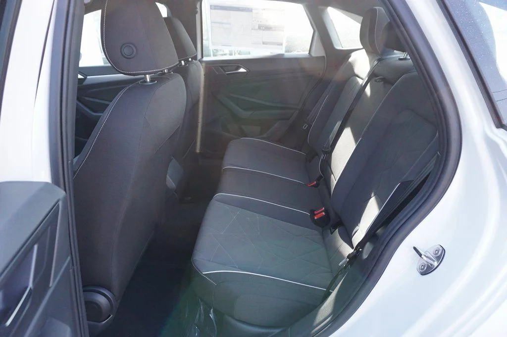 New 2026 White Volkswagen 1.5T Sport image 11